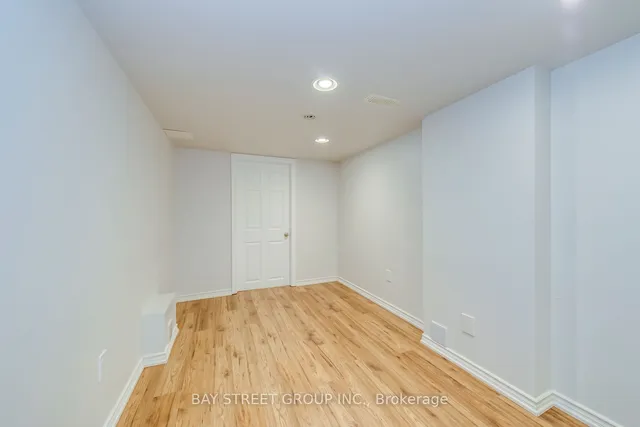 Additional property image - 1277 Craigleith Rd