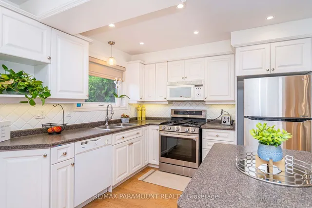 Additional property image - 43 Bromley Cres
