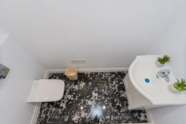 Additional property image - 43 Bromley Cres