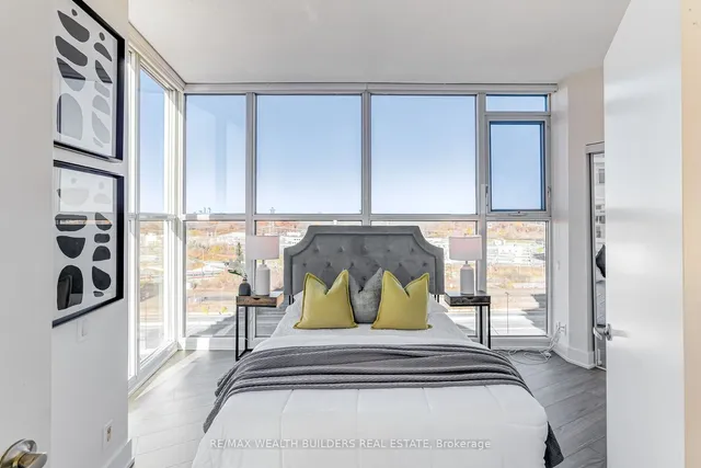 Additional property image - 2067 Lakeshore Blvd Unit 1105
