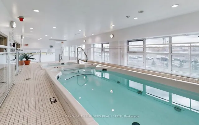 Additional property image - 2067 Lakeshore Blvd Unit 1105
