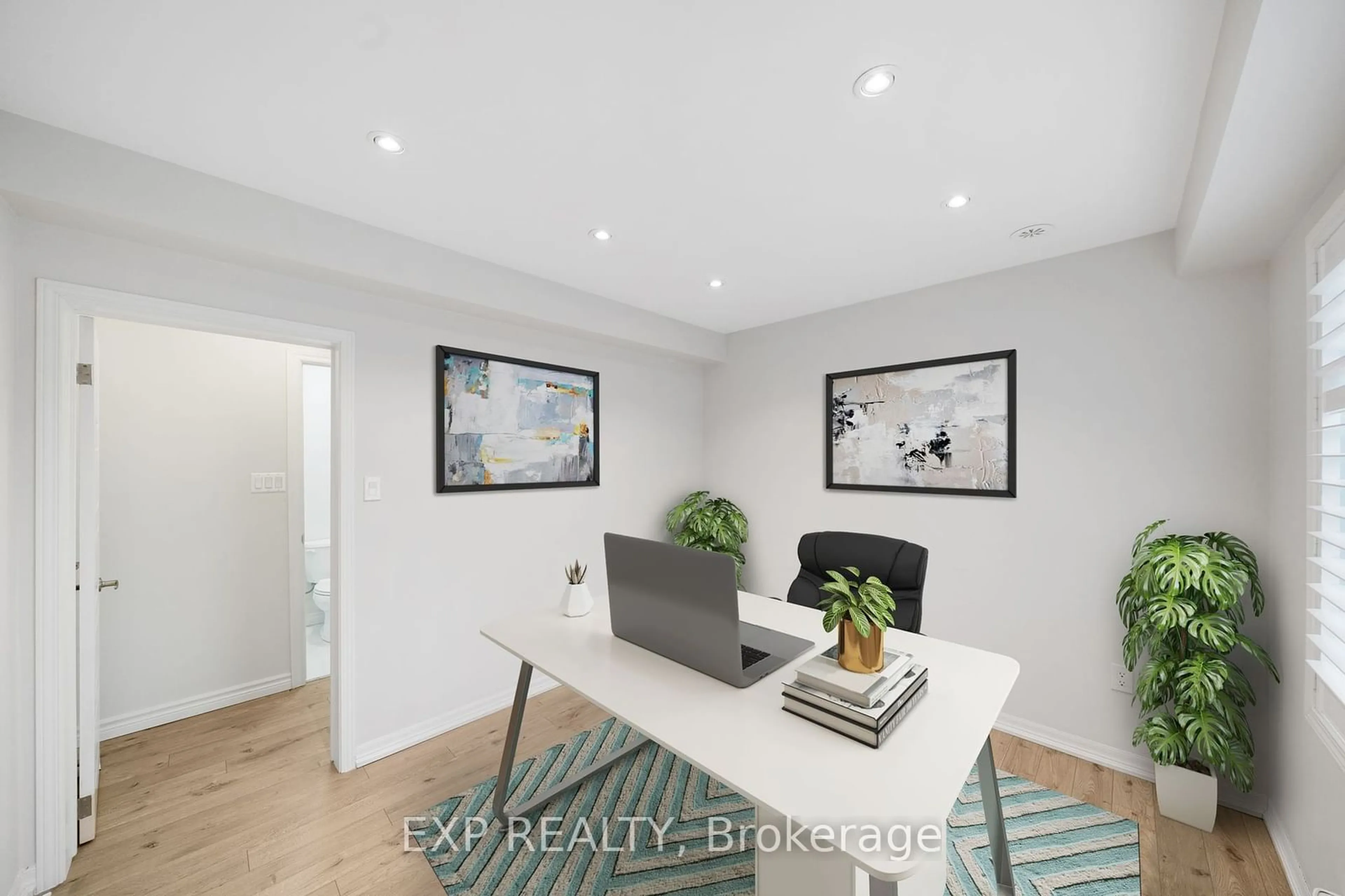 A pic of a room for 244 Ellen Davidson Dr, Oakville Ontario L6M 0V2