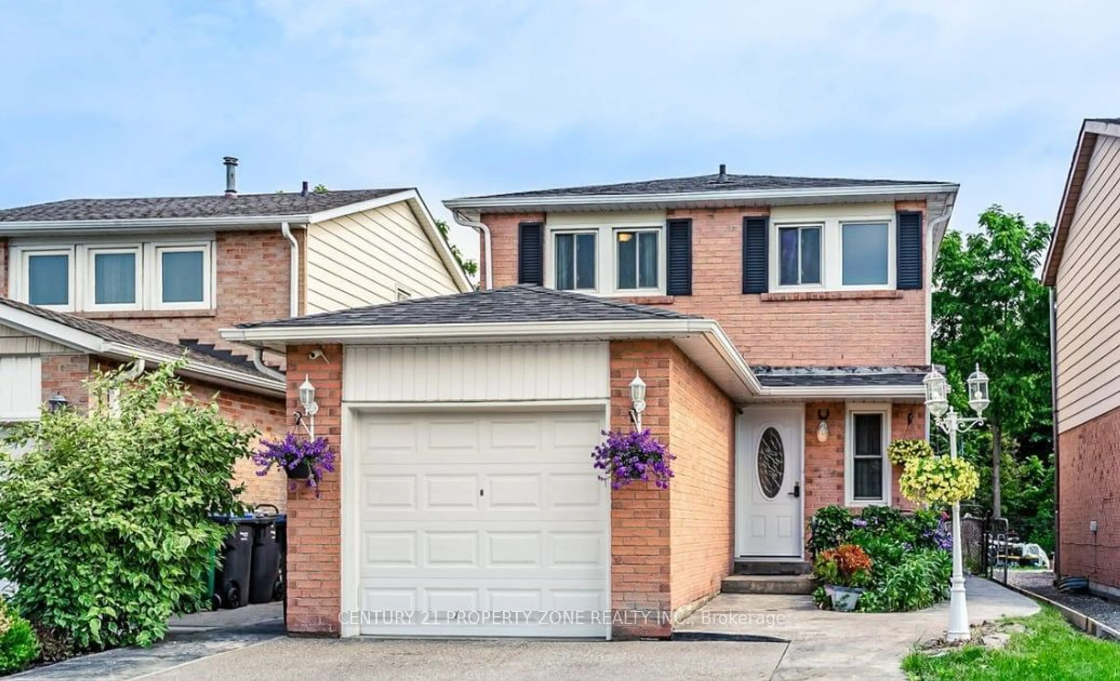 Home with brick exterior material, street for 156 Martindale Cres, Brampton Ontario L6X 2V2