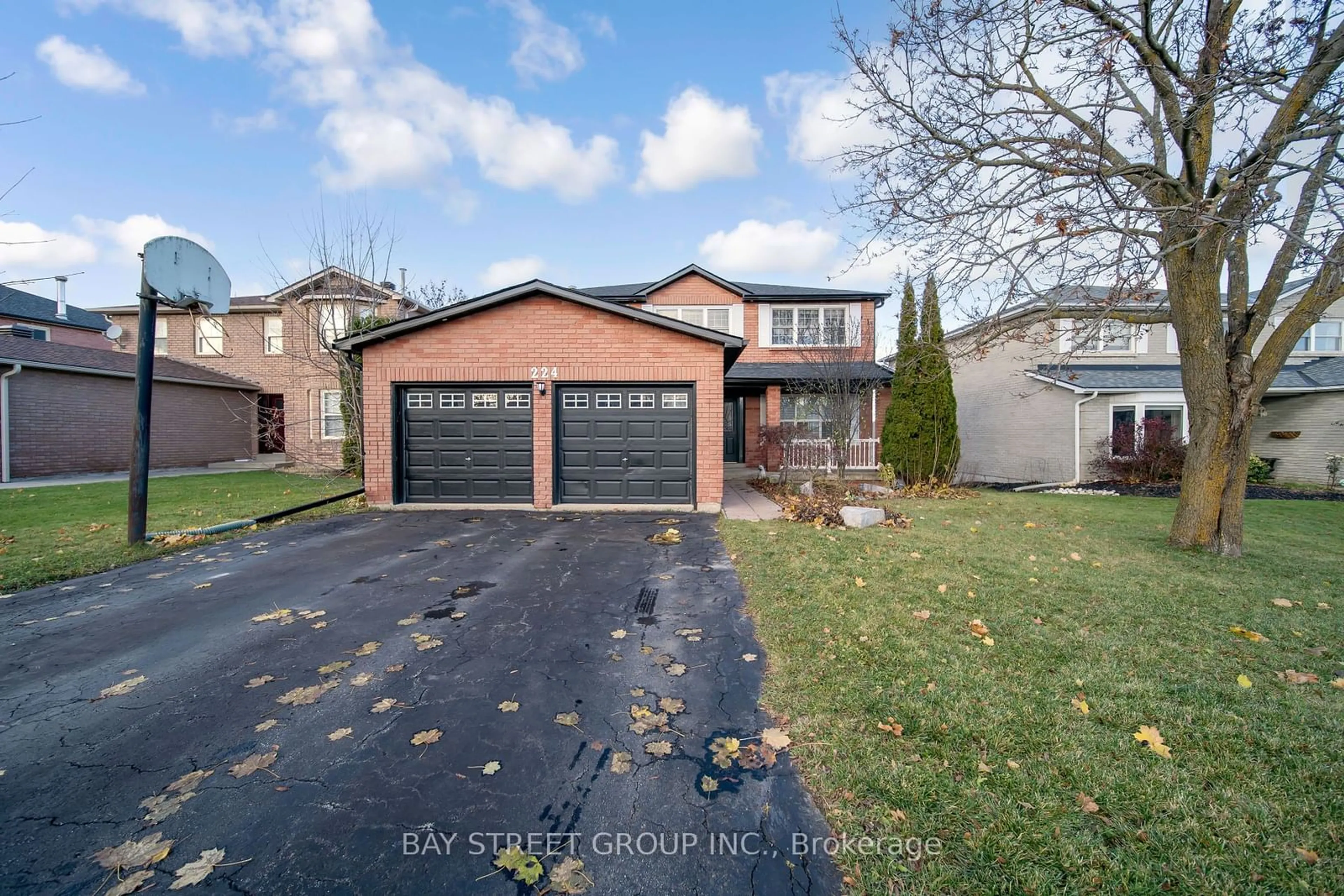 Home with brick exterior material, street for 224 EDENWOOD Cres, Orangeville Ontario L9W 4M8