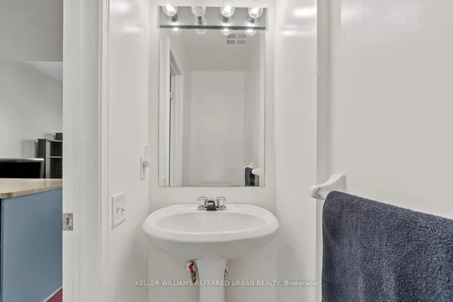 Additional property image - 760 Lawrence Ave Unit 225