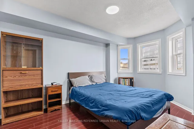 Additional property image - 760 Lawrence Ave Unit 225