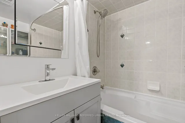 Additional property image - 760 Lawrence Ave Unit 225