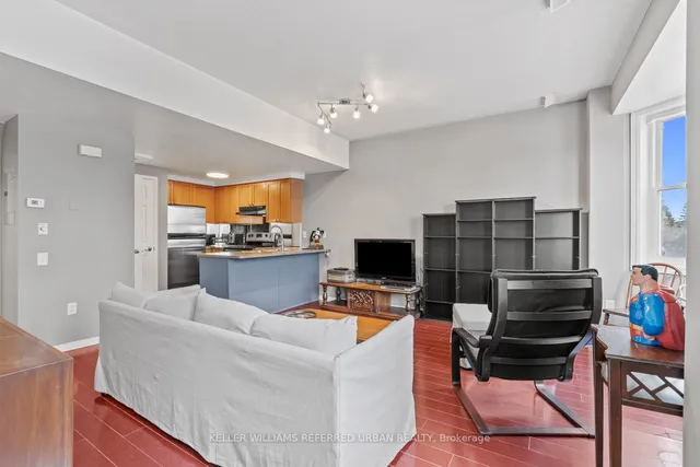 Additional property image - 760 Lawrence Ave Unit 225