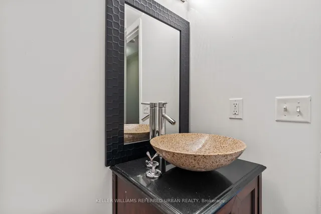 Additional property image - 760 Lawrence Ave Unit 225
