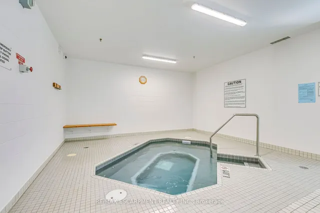 Additional property image - 5090 Pinedale Ave Unit 709