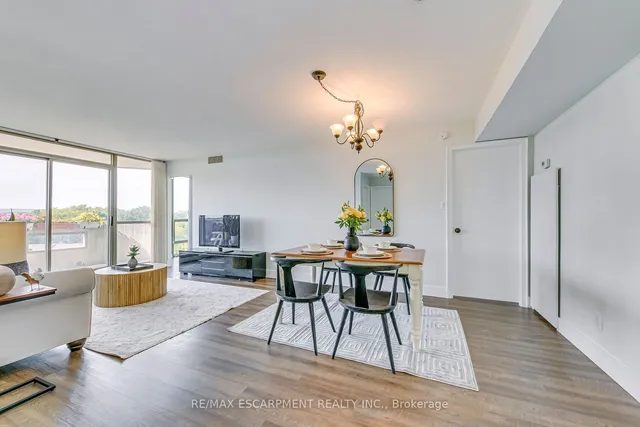 Additional property image - 5090 Pinedale Ave Unit 709