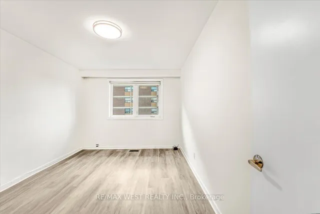 Additional property image - 22 Goldcrest Blvd