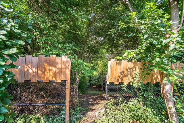 Additional property image - 24 Furrows End