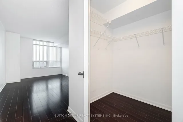 Additional property image - 225 Sherway Gardens Rd Unit 808