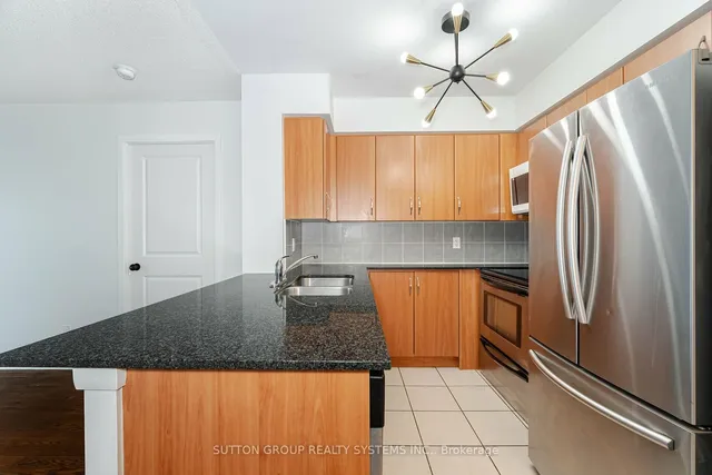 Additional property image - 225 Sherway Gardens Rd Unit 808