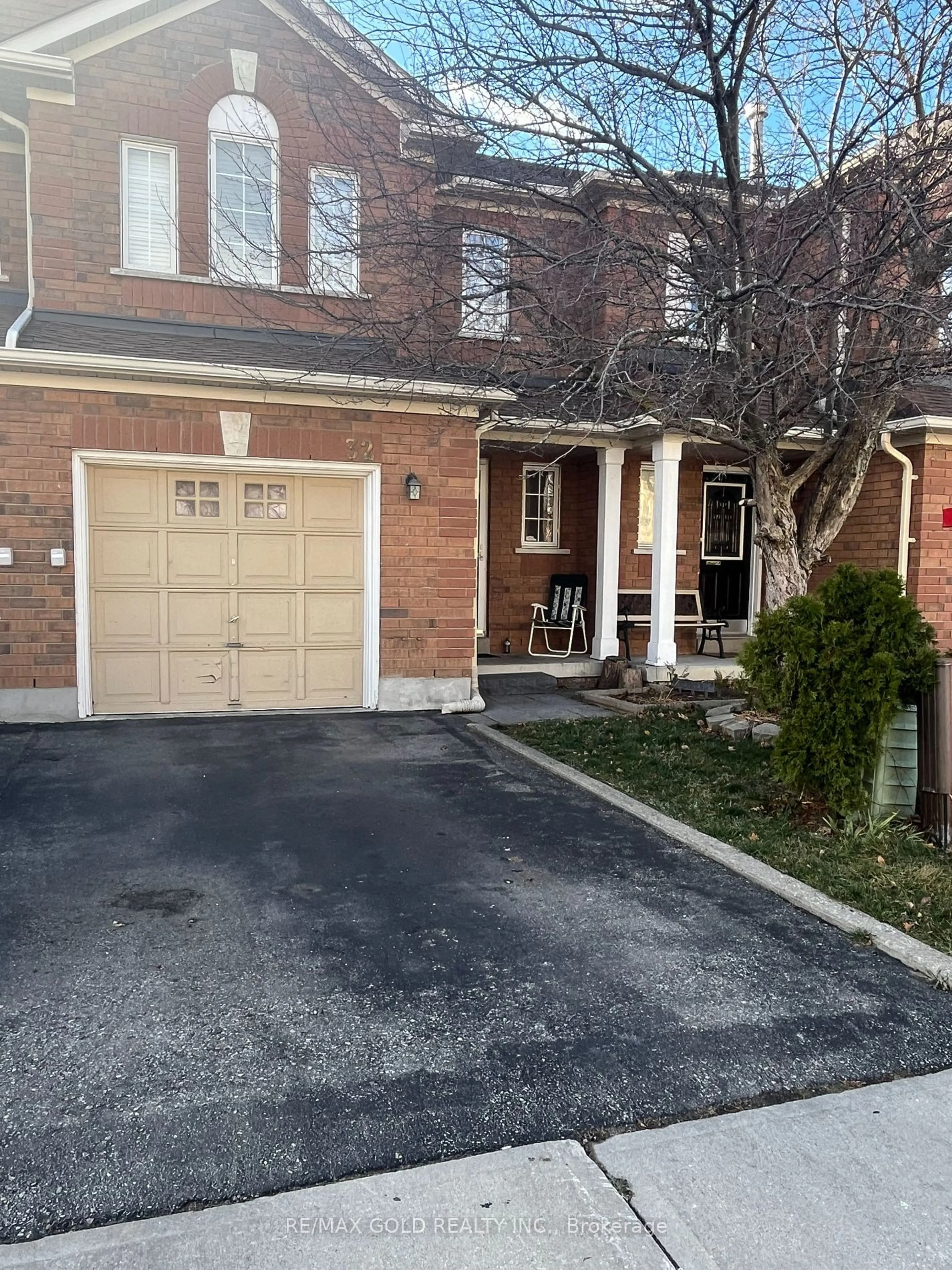 Unknown for 9800 McLaughlin Rd #32, Brampton Ontario L6X 4R1