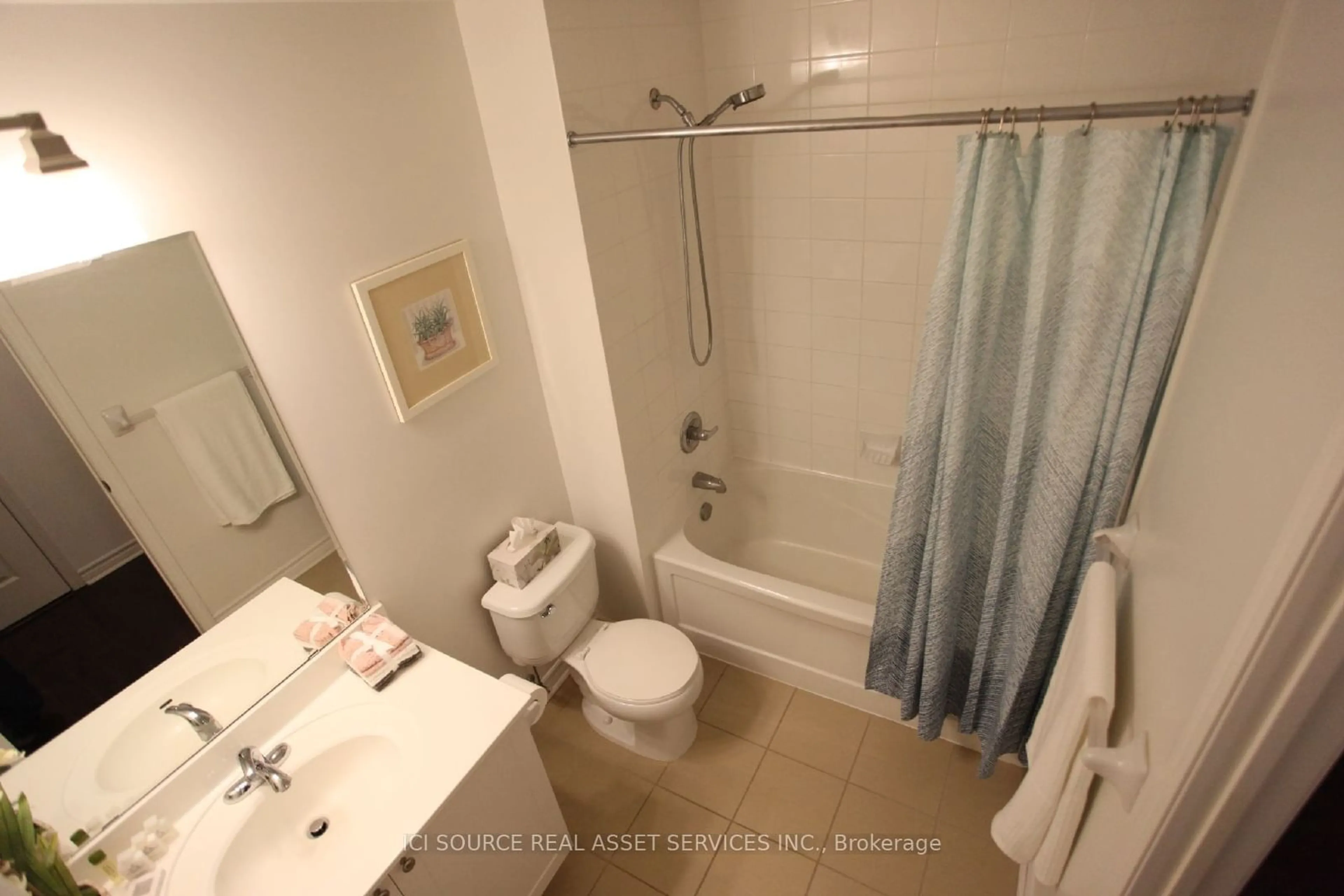 Standard bathroom, ceramic/tile floor for 385 Prince of Wales Dr #2401, Mississauga Ontario L5B 0C6