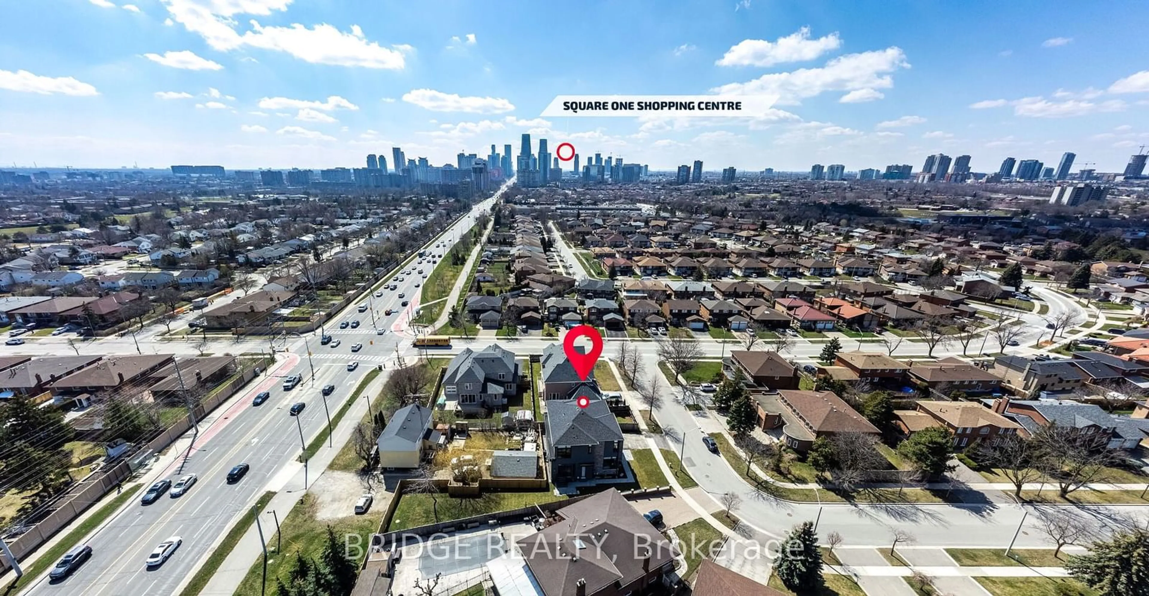 A pic from outside/outdoor area/front of a property/back of a property/a pic from drone, city buildings view from balcony for 4017 Twine Cres, Mississauga Ontario L4Z 1E8