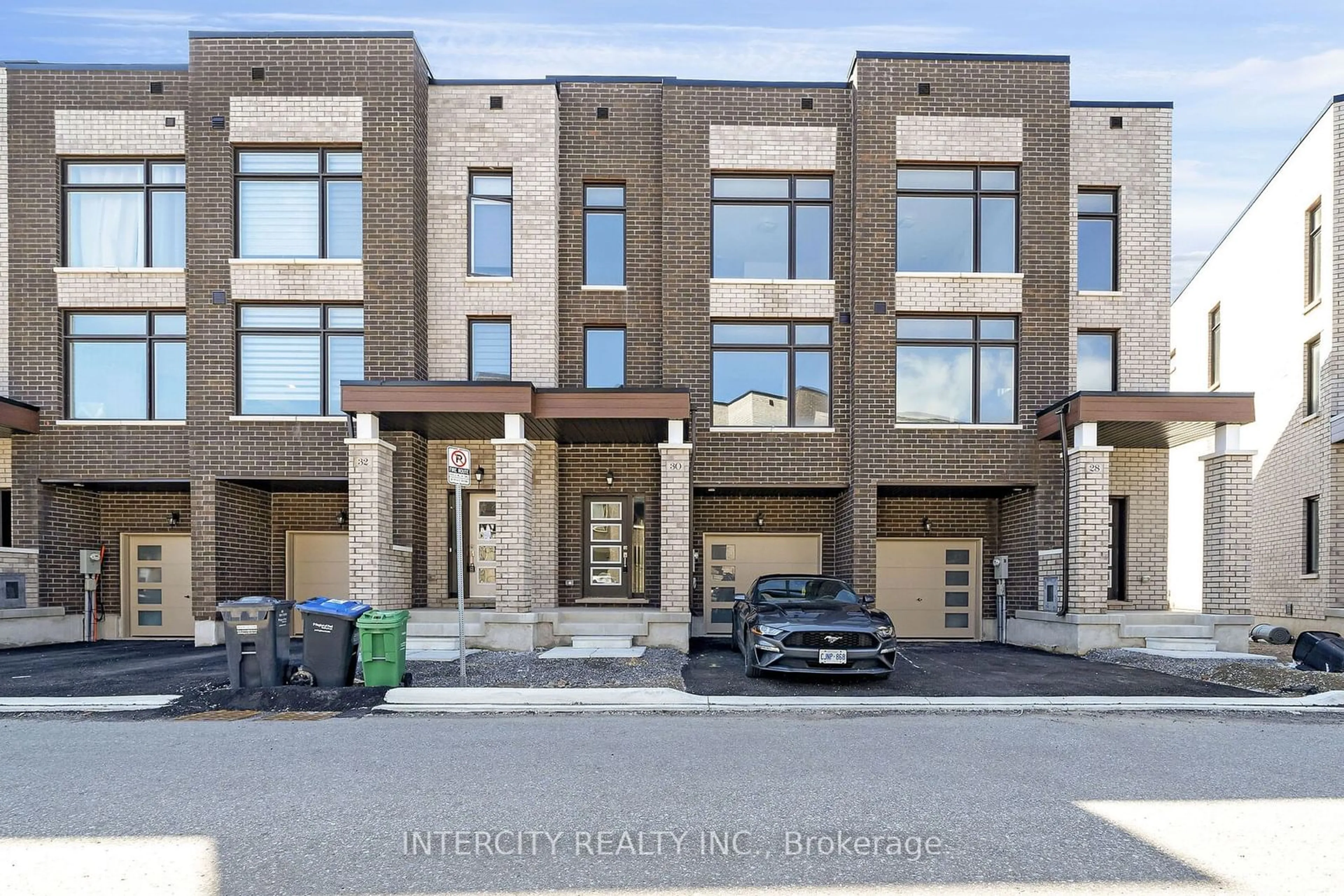 Home with brick exterior material, street for 30 Queenpost Dr, Brampton Ontario L6Y 6L2