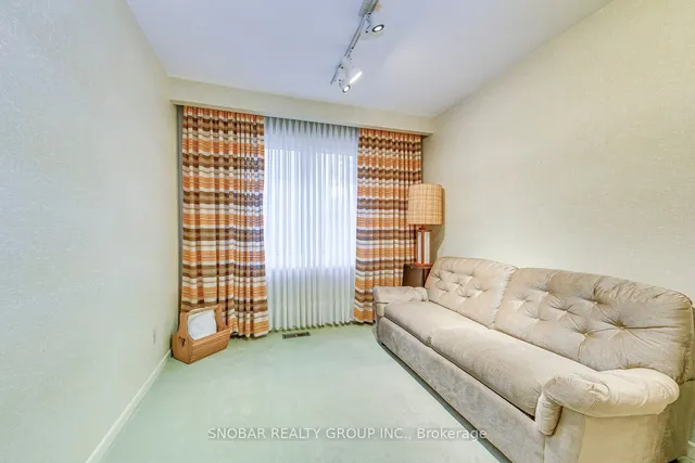 Additional property image - 72 Summitcrest Dr