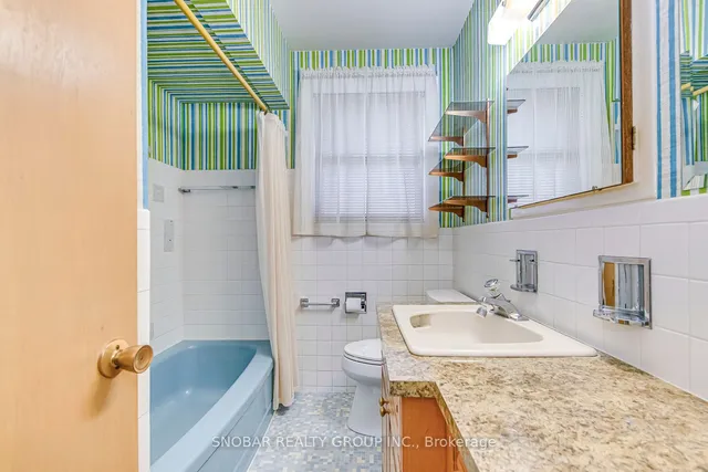 Additional property image - 72 Summitcrest Dr