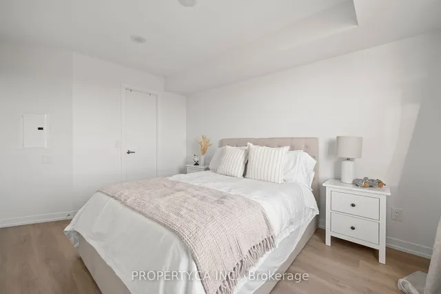 Additional property image - 710 Humberwood Blvd Unit 402