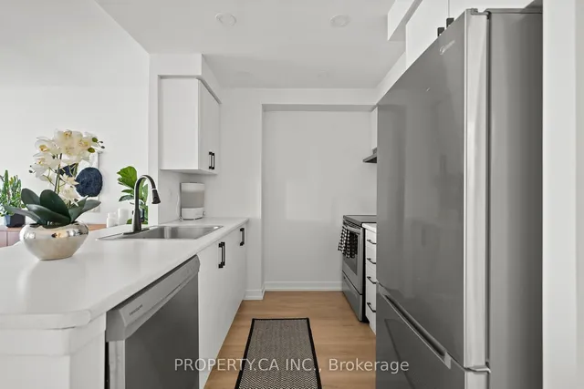 Additional property image - 710 Humberwood Blvd Unit 402
