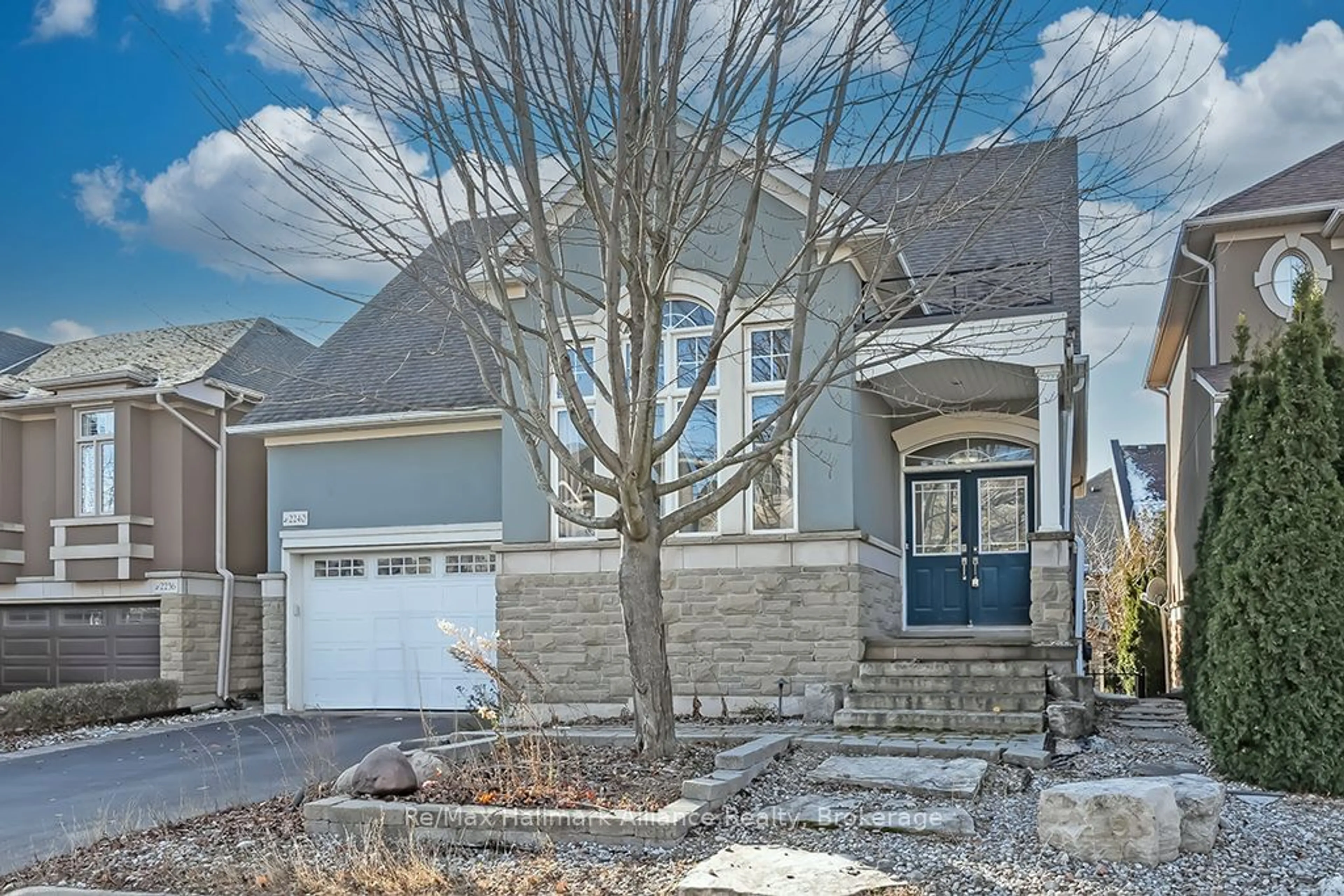 Home with brick exterior material, street for 2240 Blackbird Crt, Oakville Ontario L6M 5E6