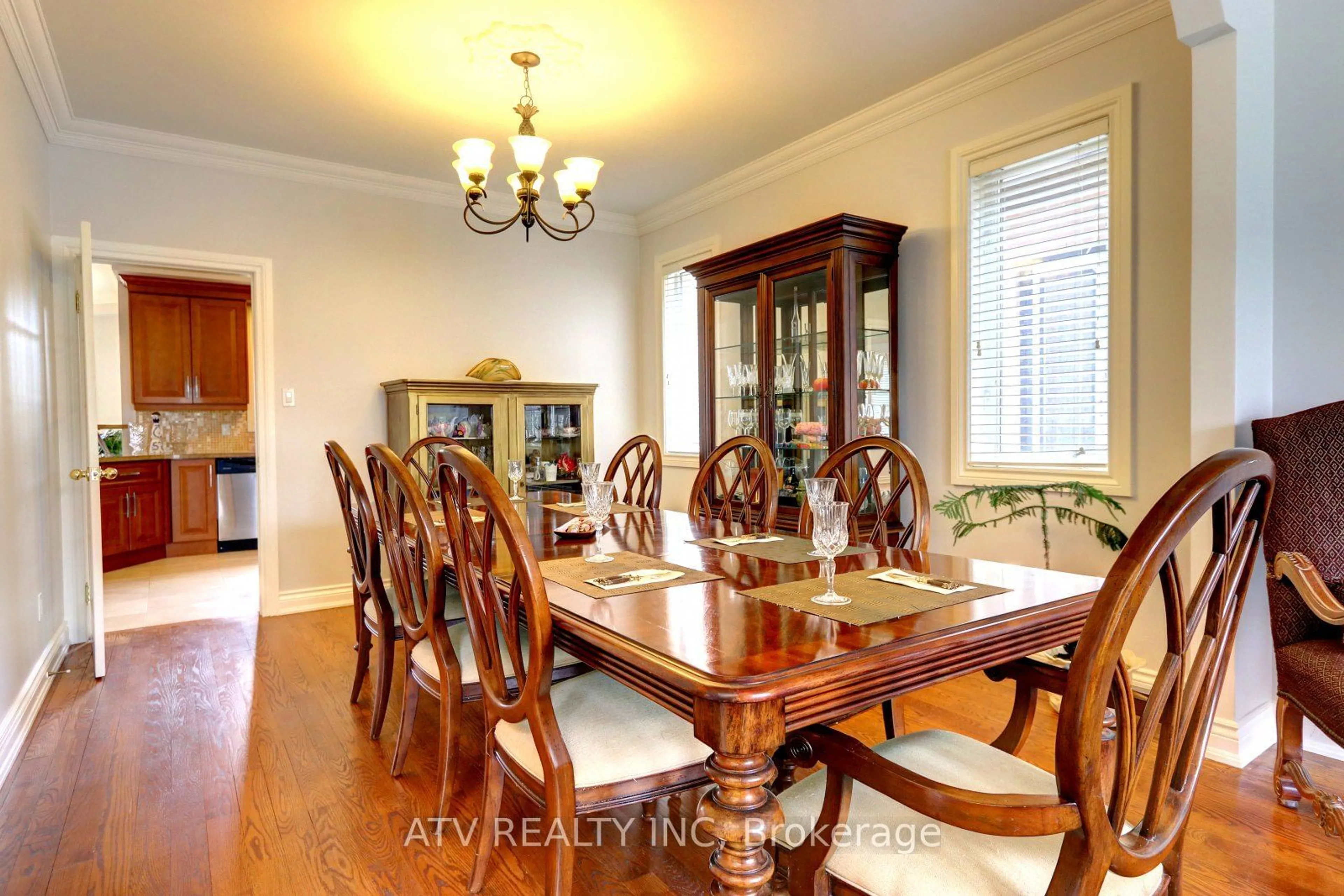 Dining room, wood/laminate floor for 31 Shaver Ave, Toronto Ontario M9B 3T2