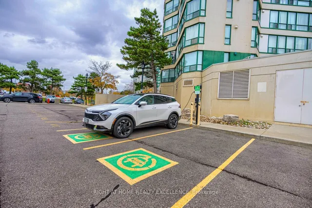 Additional property image - 4470 Tucana Crt Unit 308