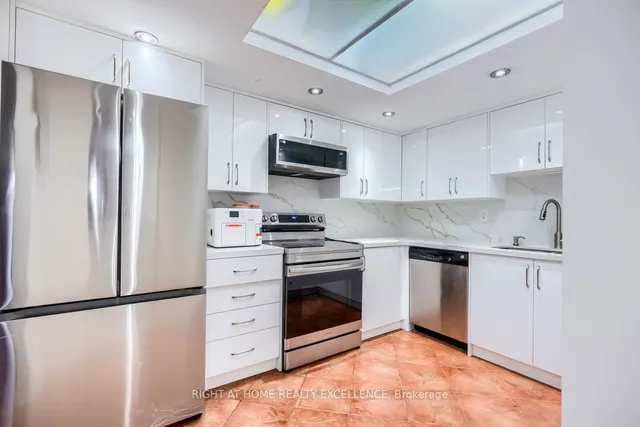 Additional property image - 4470 Tucana Crt Unit 308