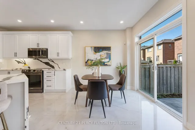 Additional property image - 345 Nairn Circ