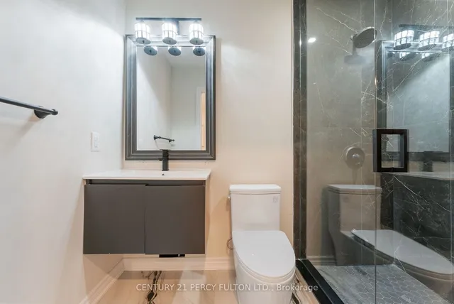Additional property image - 345 Nairn Circ