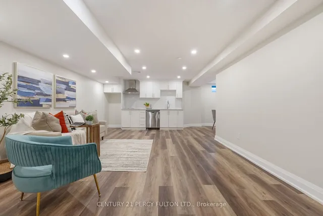 Additional property image - 345 Nairn Circ