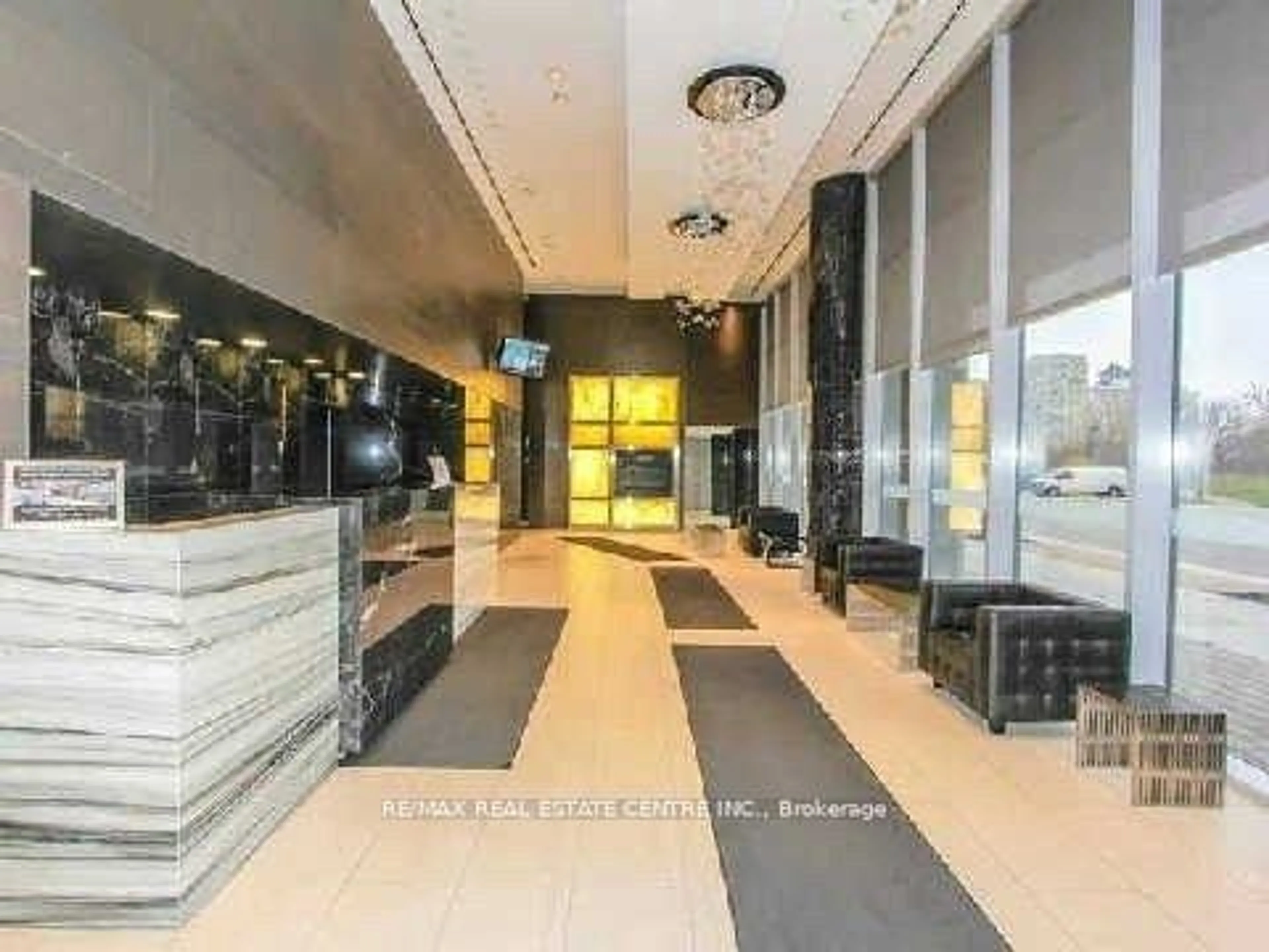 Lobby for 223 Webb Dr #2512, Mississauga Ontario L5B 0E8