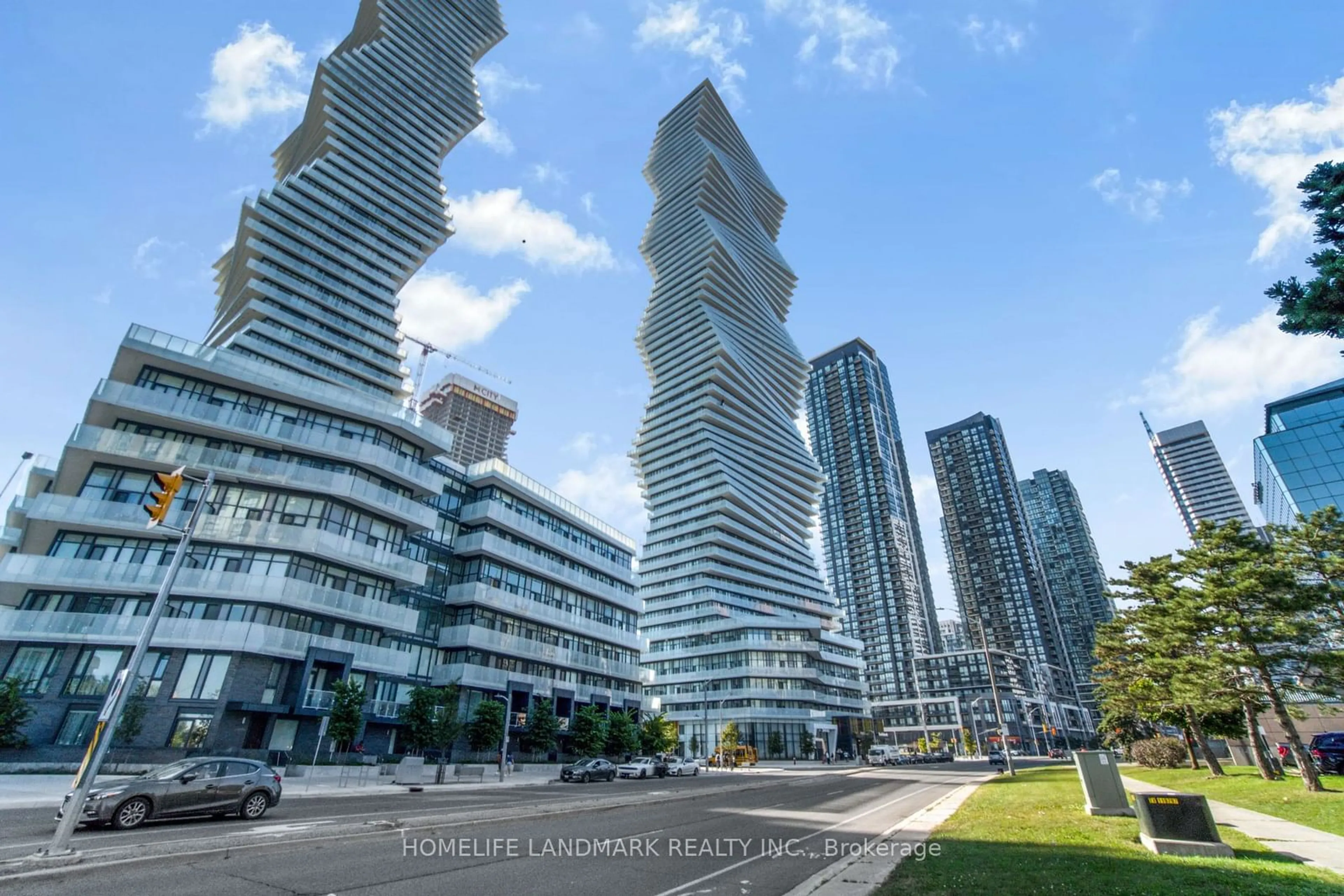 Unknown for 3900 Confederation Pkwy #3607, Mississauga Ontario L5B 0M3