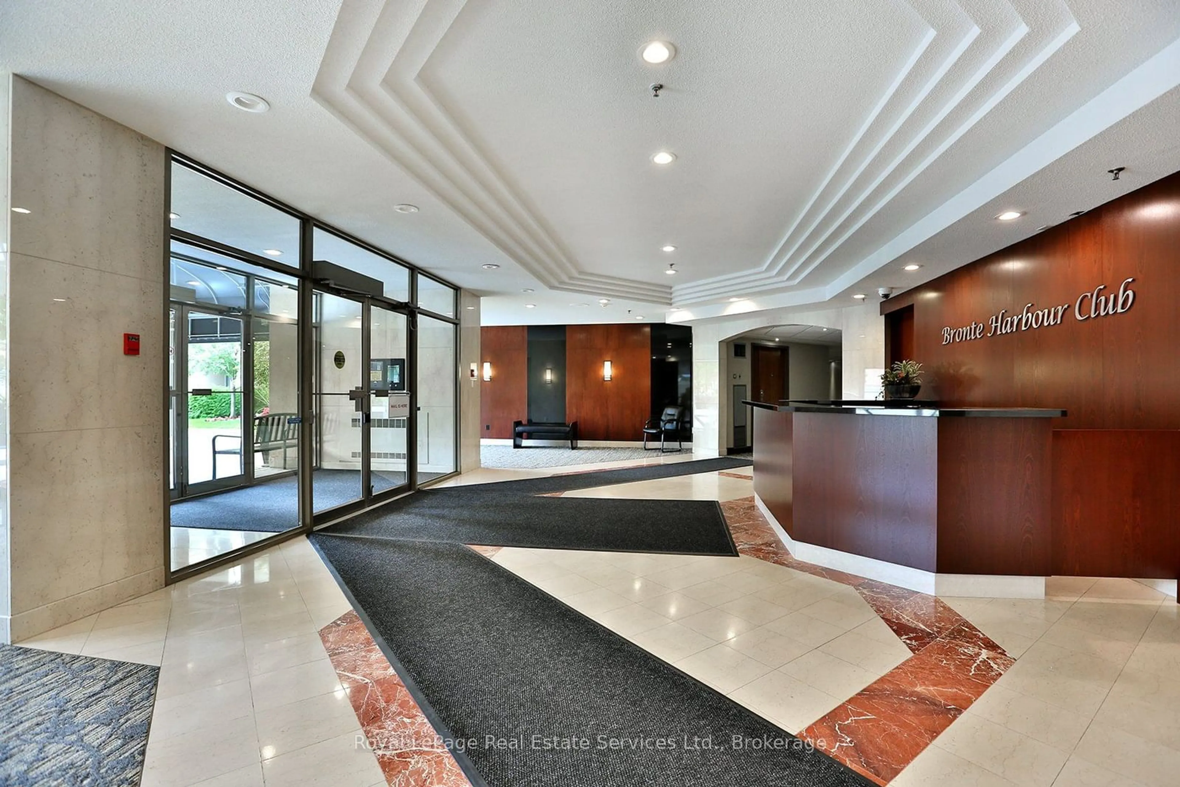 Lobby for 2511 Lakeshore Rd #204, Oakville Ontario L6L 6L9