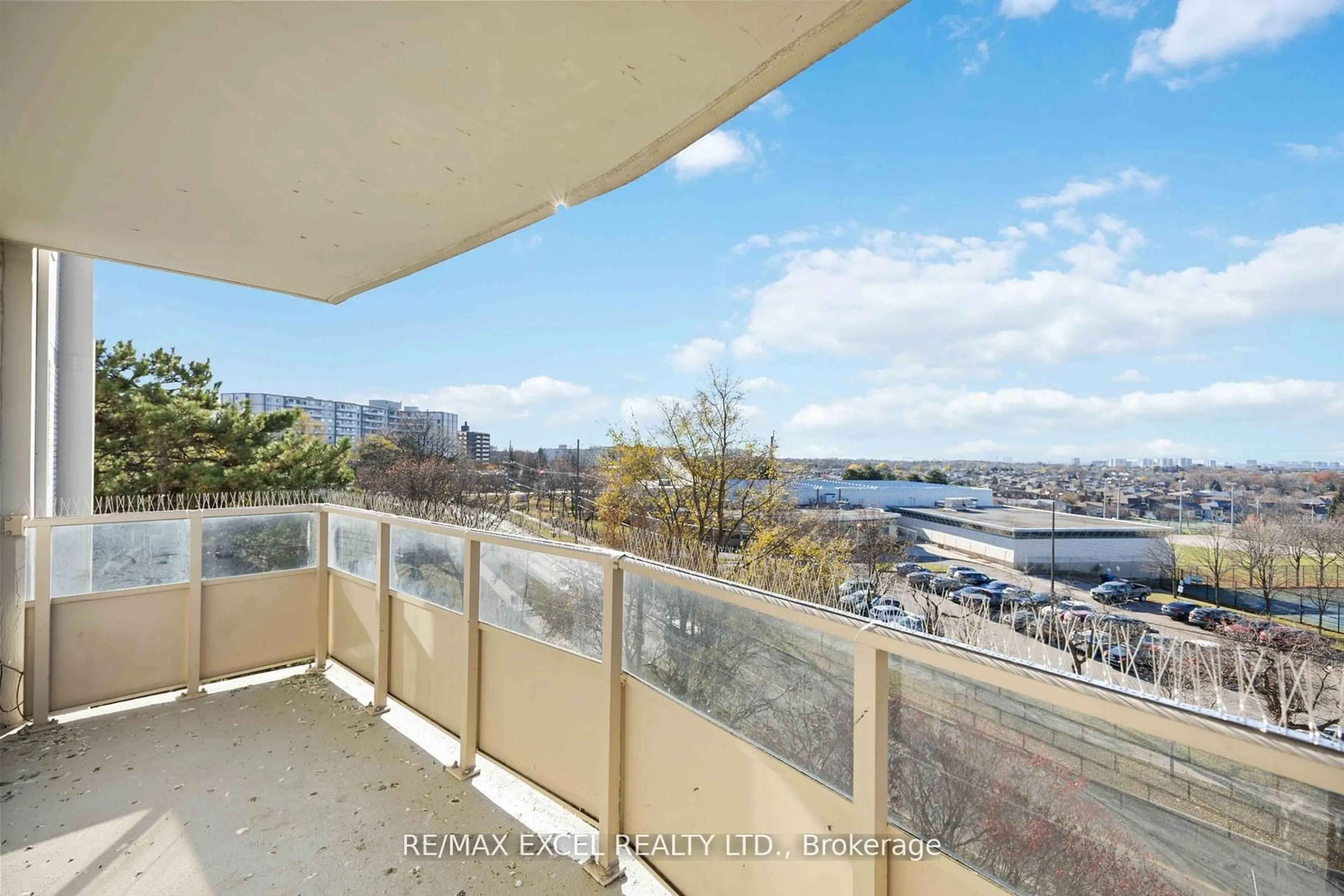 Balcony in the apartment, water/lake/river/ocean view for 80 Grandravine Dr #616, Toronto Ontario M3J 1B2