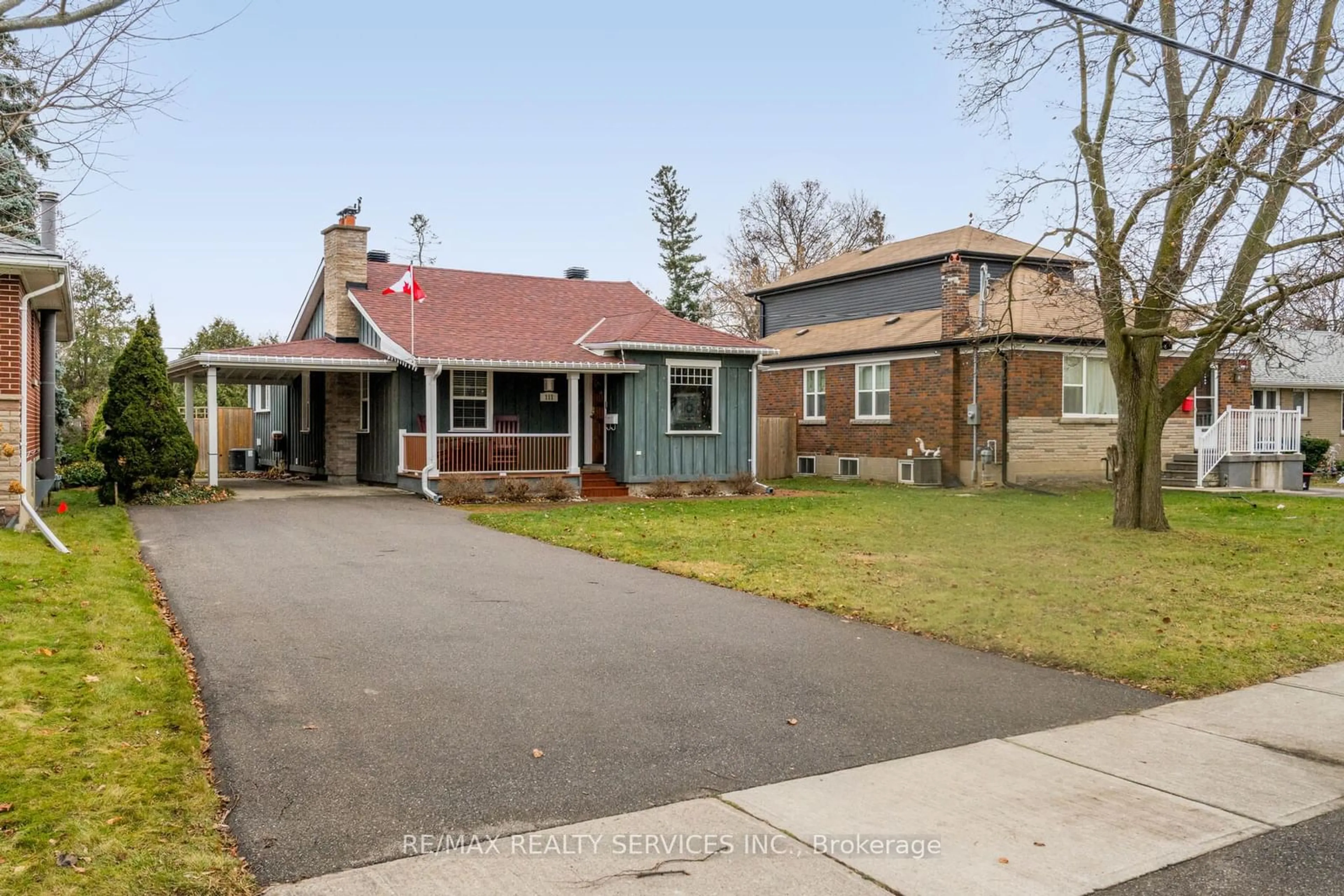 A pic from outside/outdoor area/front of a property/back of a property/a pic from drone, street for 111 Denison Ave, Brampton Ontario L6X 1E9