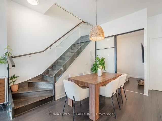 Additional property image - 5240 Dundas St Unit B209