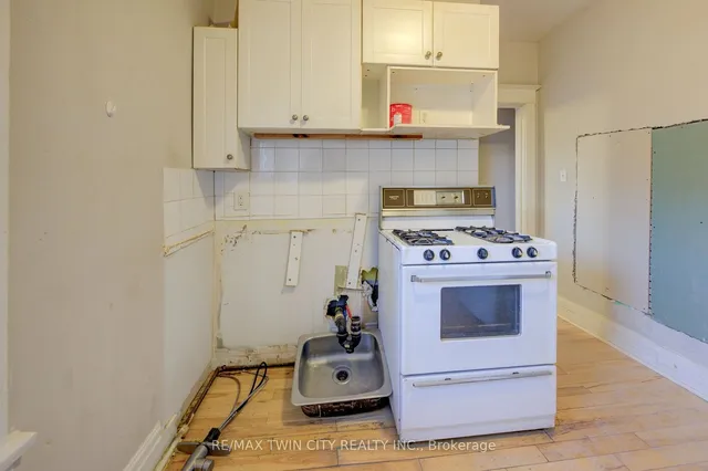 Additional property image - 295 Old Weston Rd