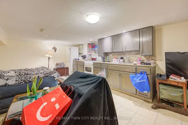 Additional property image - 295 Old Weston Rd