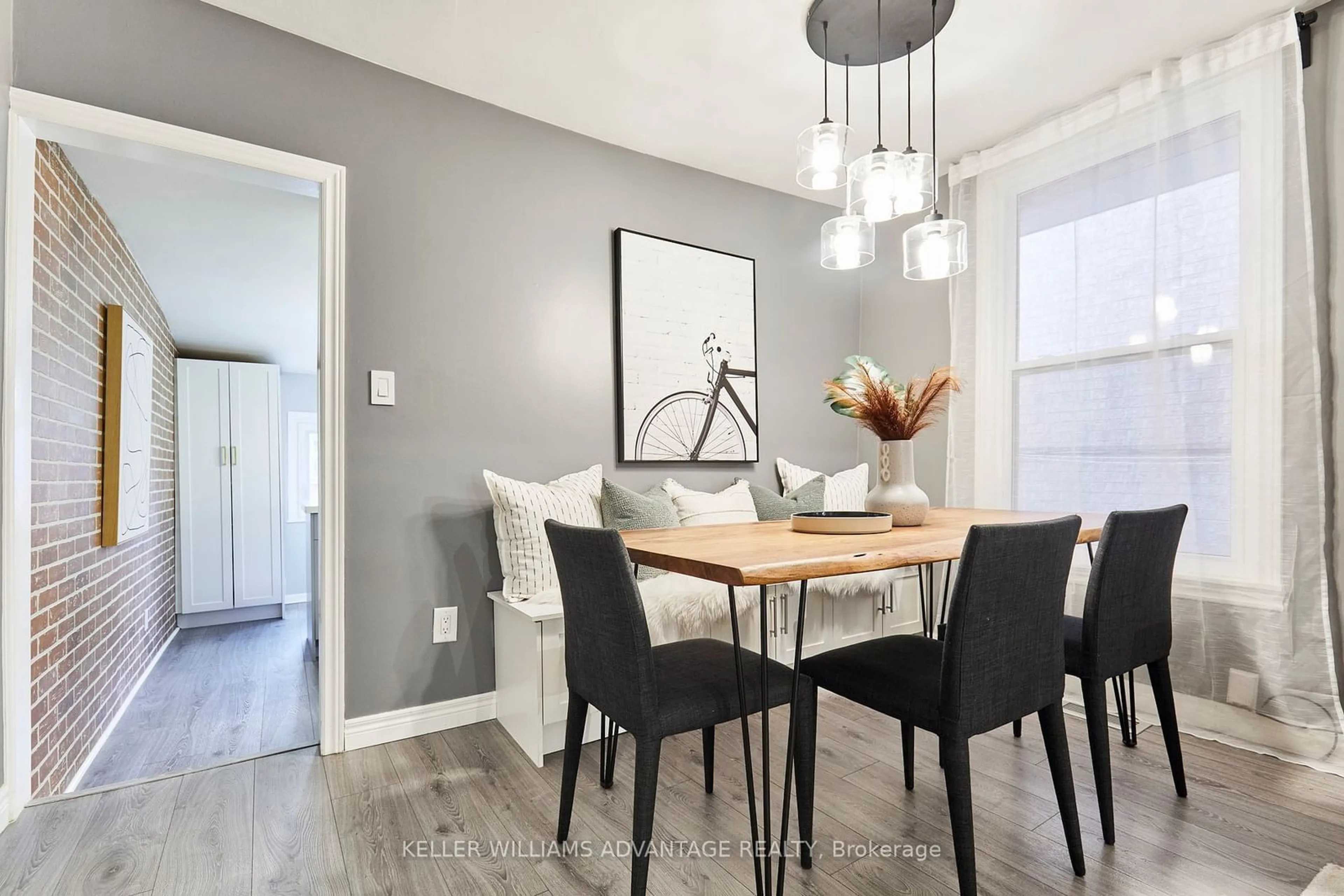 Dining room, wood/laminate floor for 359 Westmoreland Ave, Toronto Ontario M6H 3A6