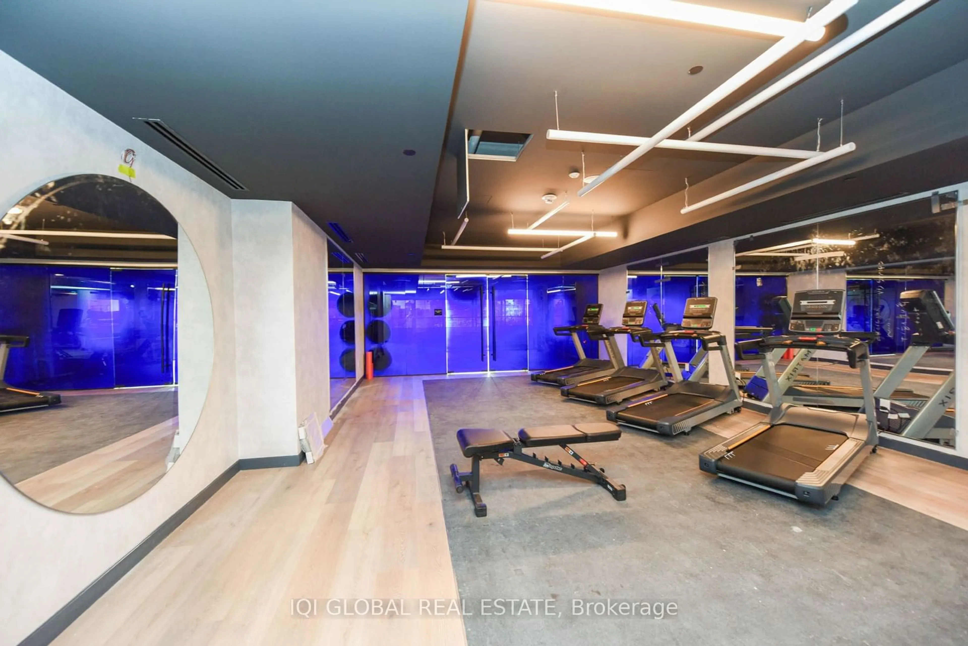 Gym or fitness room for 86 Dundas St #418, Mississauga Ontario L5A 1W4