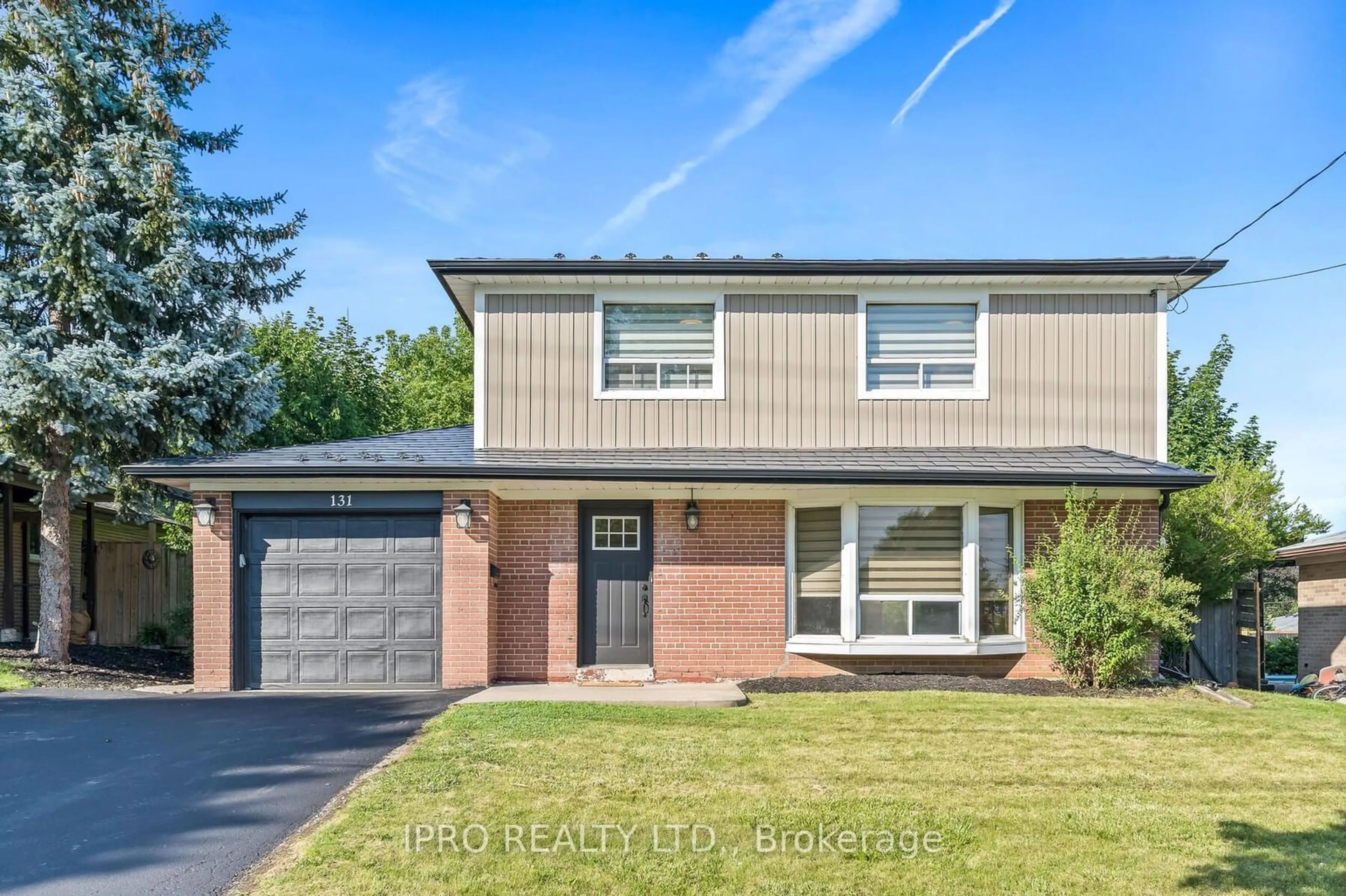 Home with brick exterior material, street for 131 Mountainview Rd, Halton Hills Ontario L7G 4K2