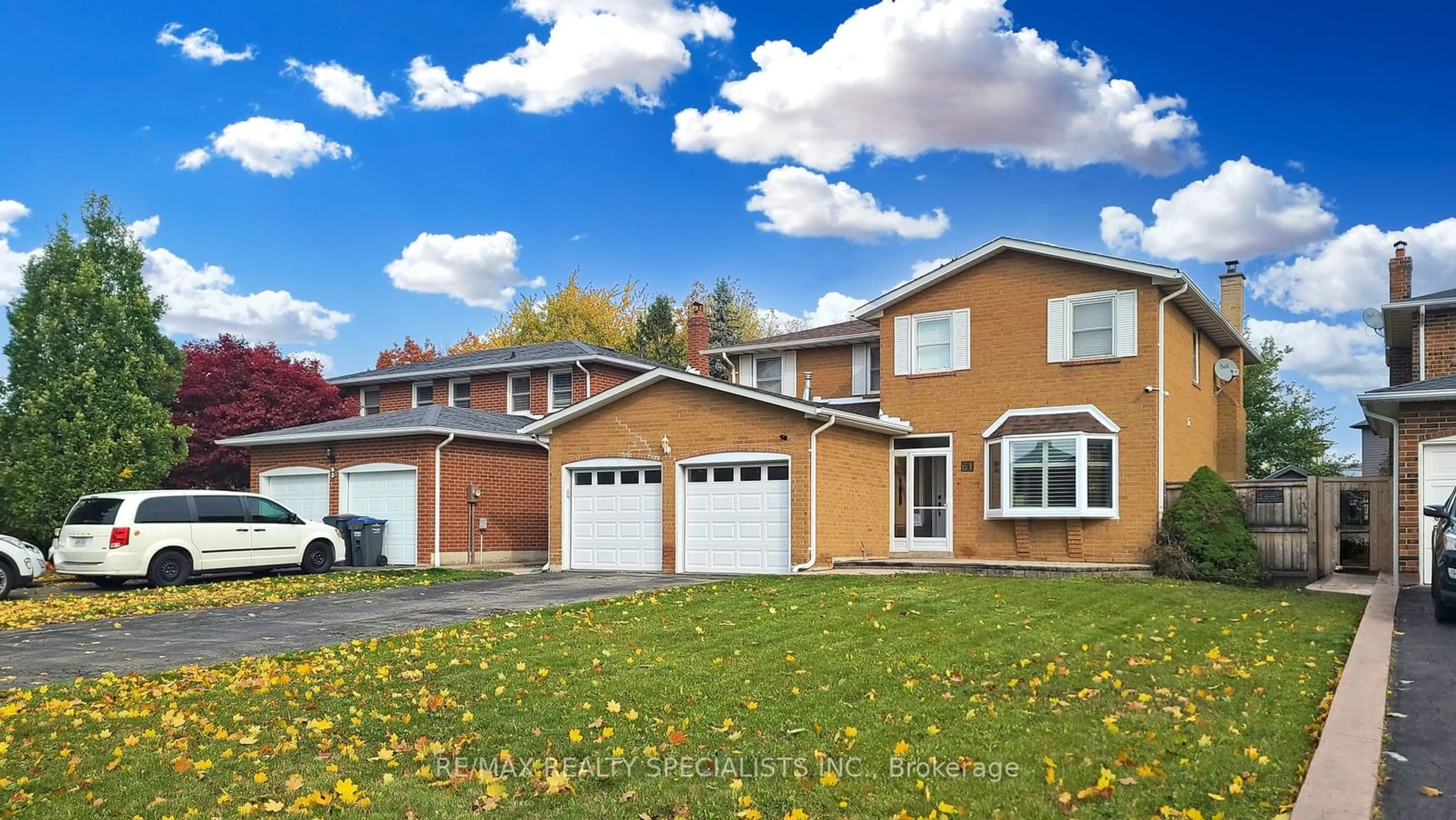 Home with brick exterior material, street for 61 Braidwood Lake Rd, Brampton Ontario L6Z 1R6