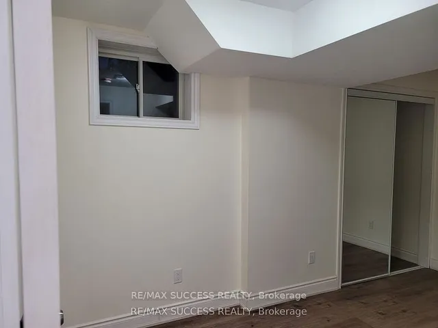 Additional property image - 588 Queen Mary Dr