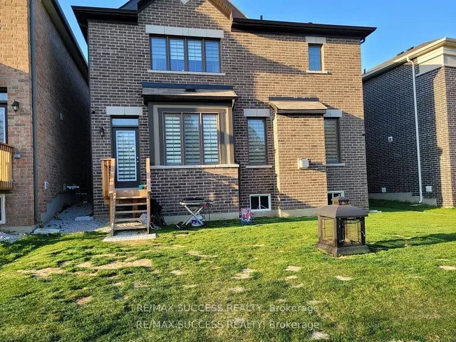 Additional property image - 588 Queen Mary Dr
