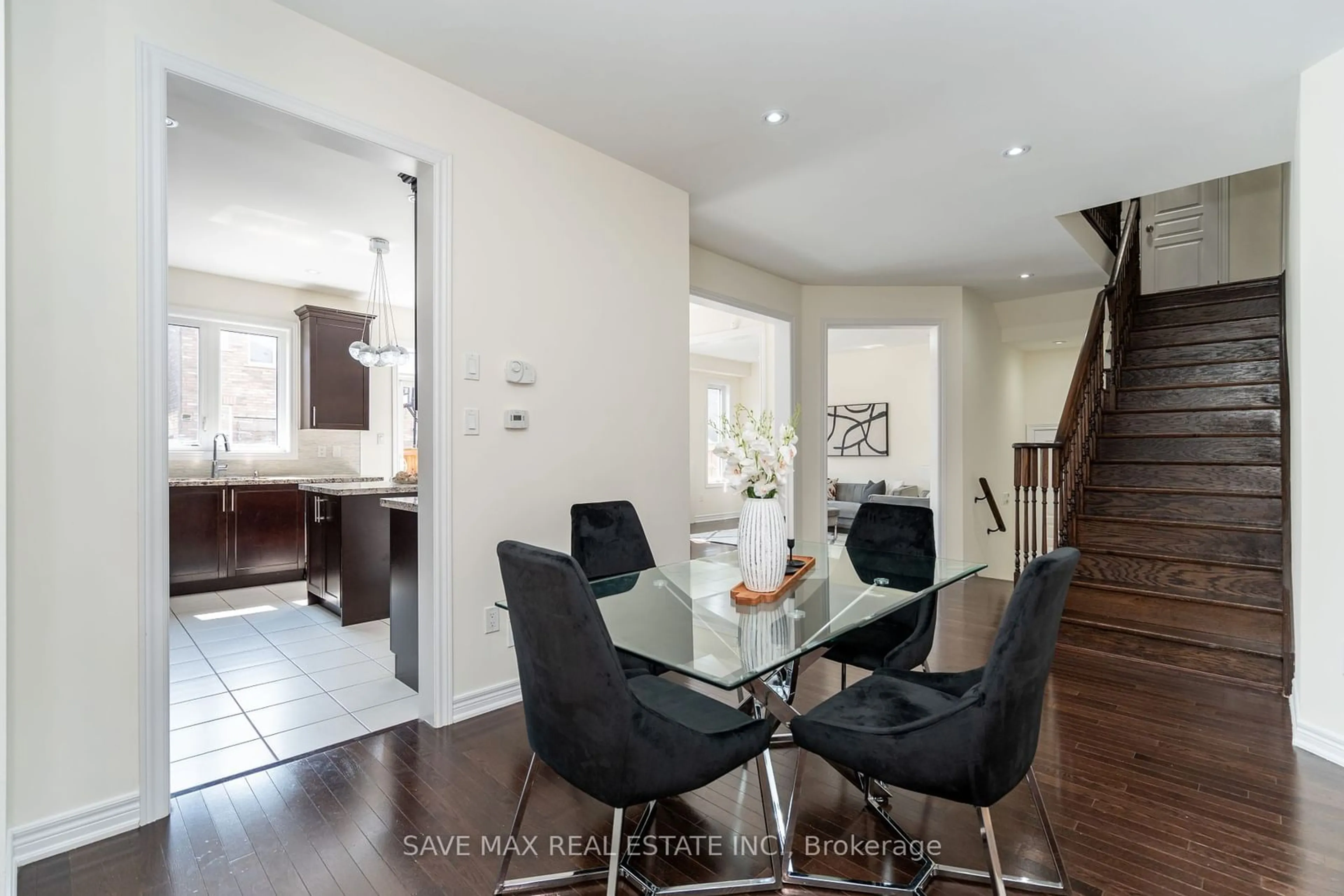 Dining room, unknown for 67 Humberstone Cres, Brampton Ontario L7A 4C1