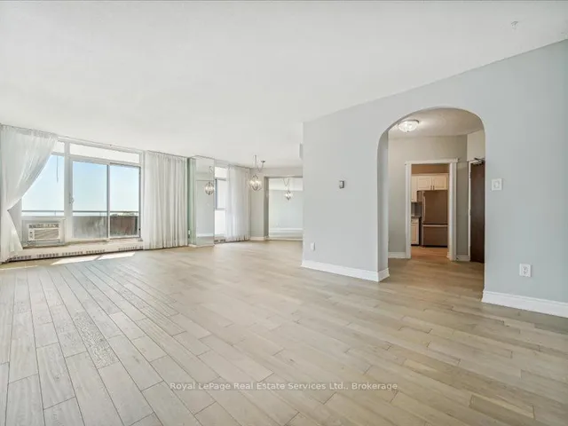 Additional property image - 5250 Lakeshore Rd Unit 708